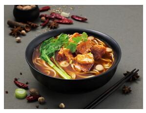 李先生牛肉面“态度体”走红